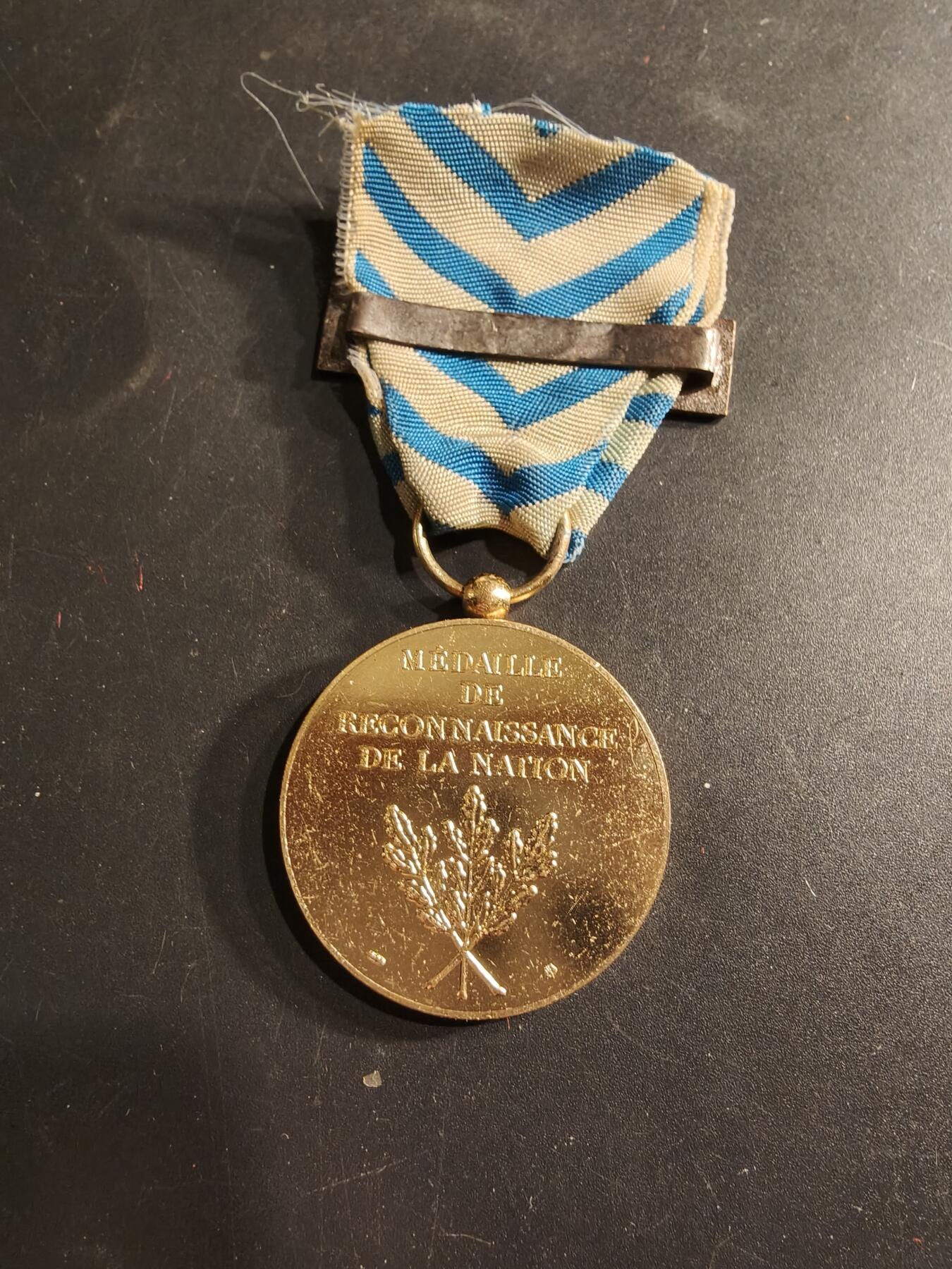 老王徽章第190期 法国国家感恩奖章   北非战役勋条