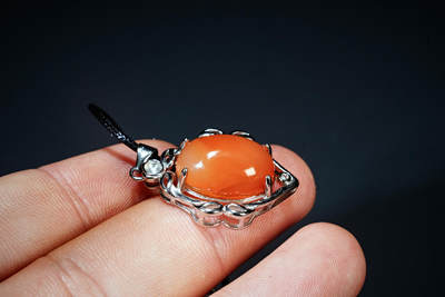 上海都达杂项专场102【全场包邮】  天然红玛瑙蛋面挂件94-161