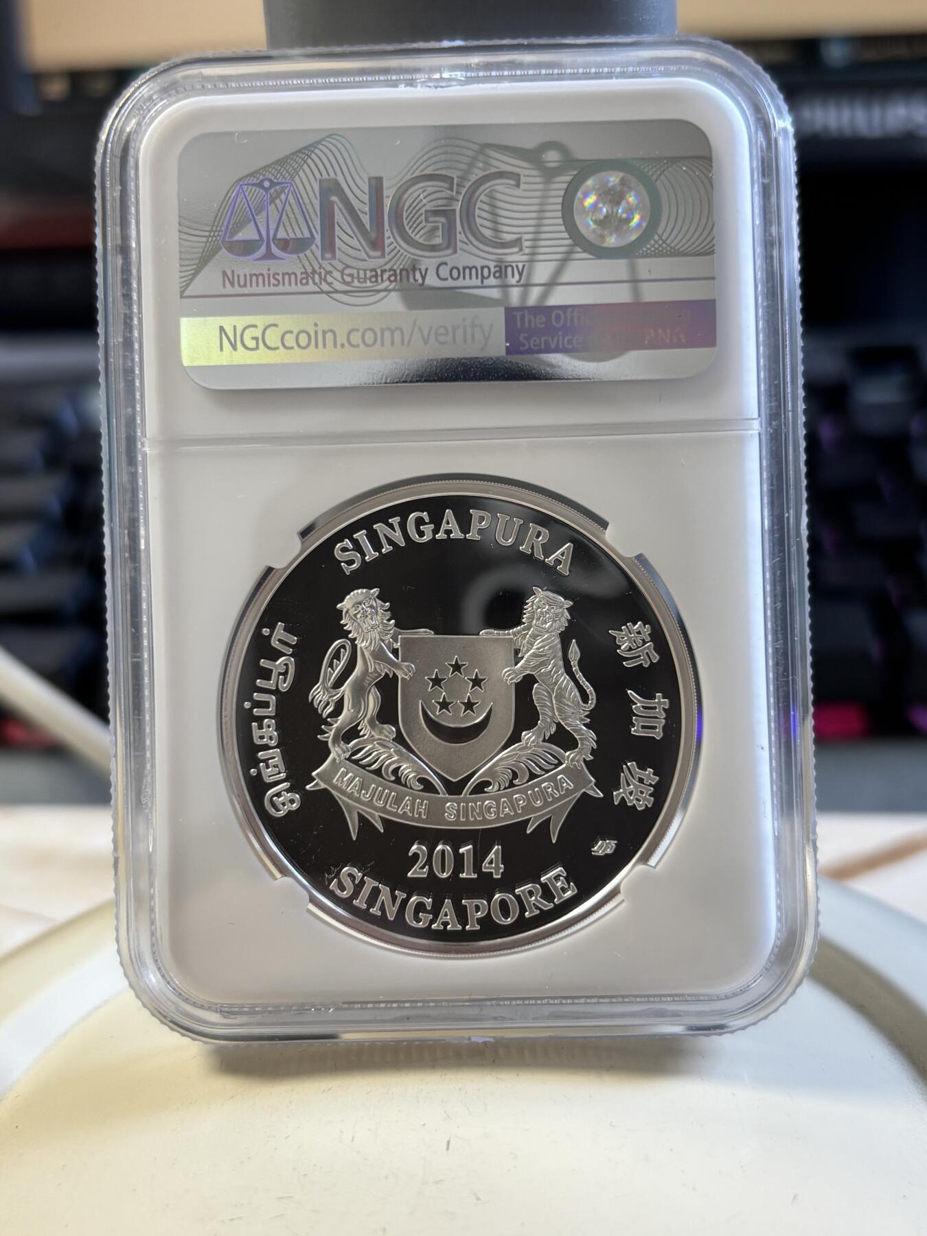 第194期拍卖 新加坡2014年花卉系列彩色1盎司纪念银币2枚套NGC-PF70,999银，1盎司*2