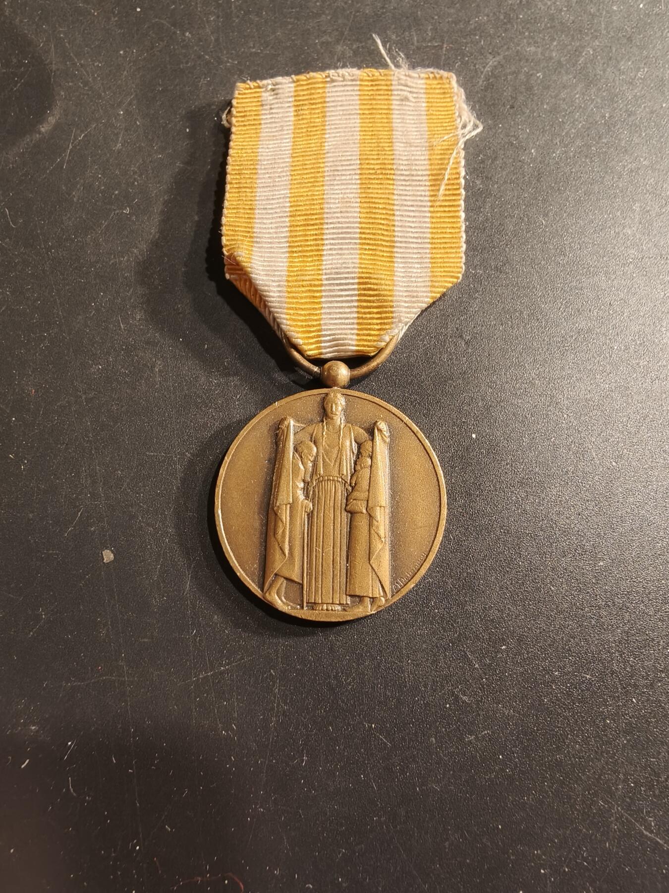 老王徽章第190期 法国铜级卫生部公共援助奖章