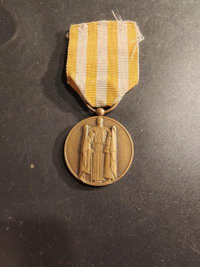 老王徽章第190期 - 法国铜级卫生部公共援助奖章