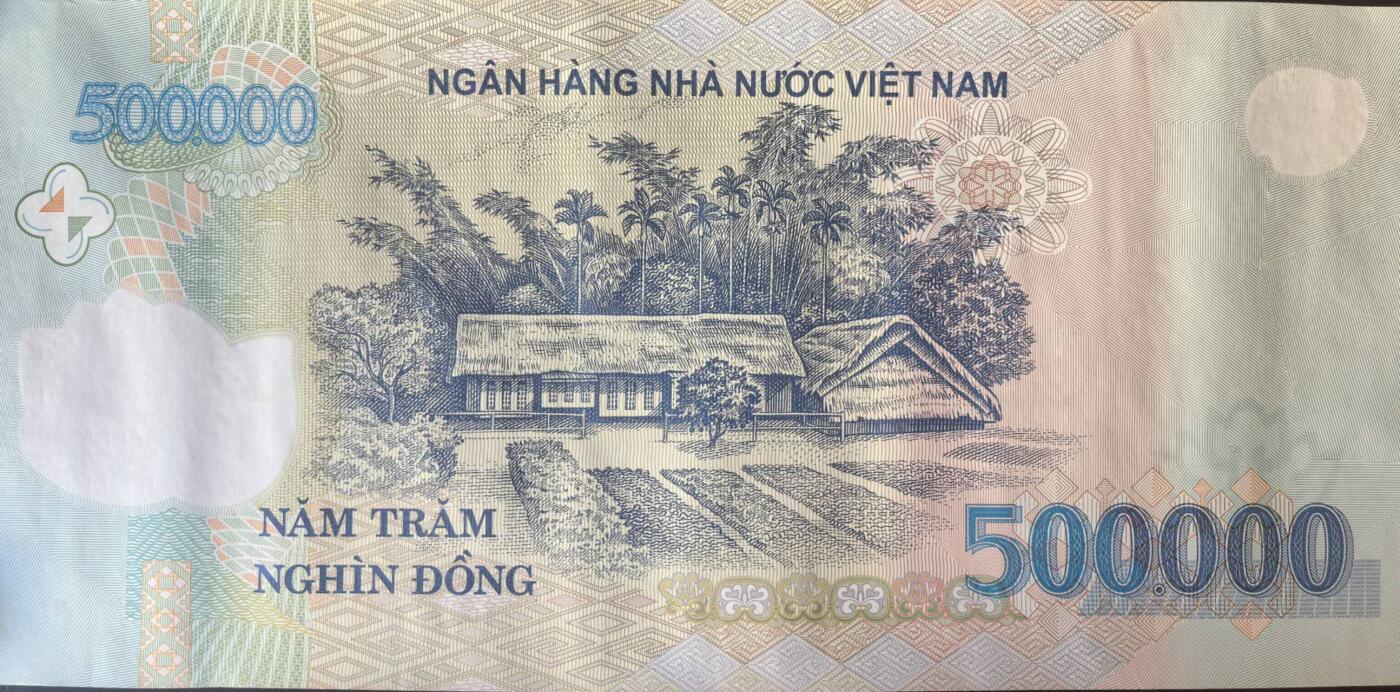 小福收藏拍卖第203期 裸钞场 本期有多张豹子号靓号 仅发行1000枚亚克力砖封蒙古20000图格里克帝国800周年纪念钞 瑞士200法郎 百慕大样钞洋葱冠全套 巴林首版大全套 卡塔尔四张套 越南 保加利亚 马其顿等多国精美纸币 越南国家印钞厂成立25周年单面礼品大钞 使用印钞纸印刷 尺寸大约25*54厘米 适合装裱悬挂或摆件 非常好看霸气 左下角不明显有一点 unc