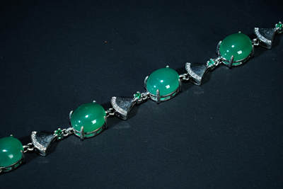 上海都达杂项专场102【全场包邮】  天然绿玛瑙 蛋面手链94-156