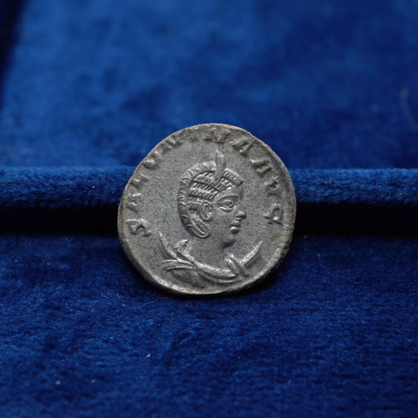 琋语集藏2026年04月欧洲古典打制币拍卖 古罗马帝国-皇后萨洛尼娜1安敦尼安洗银币