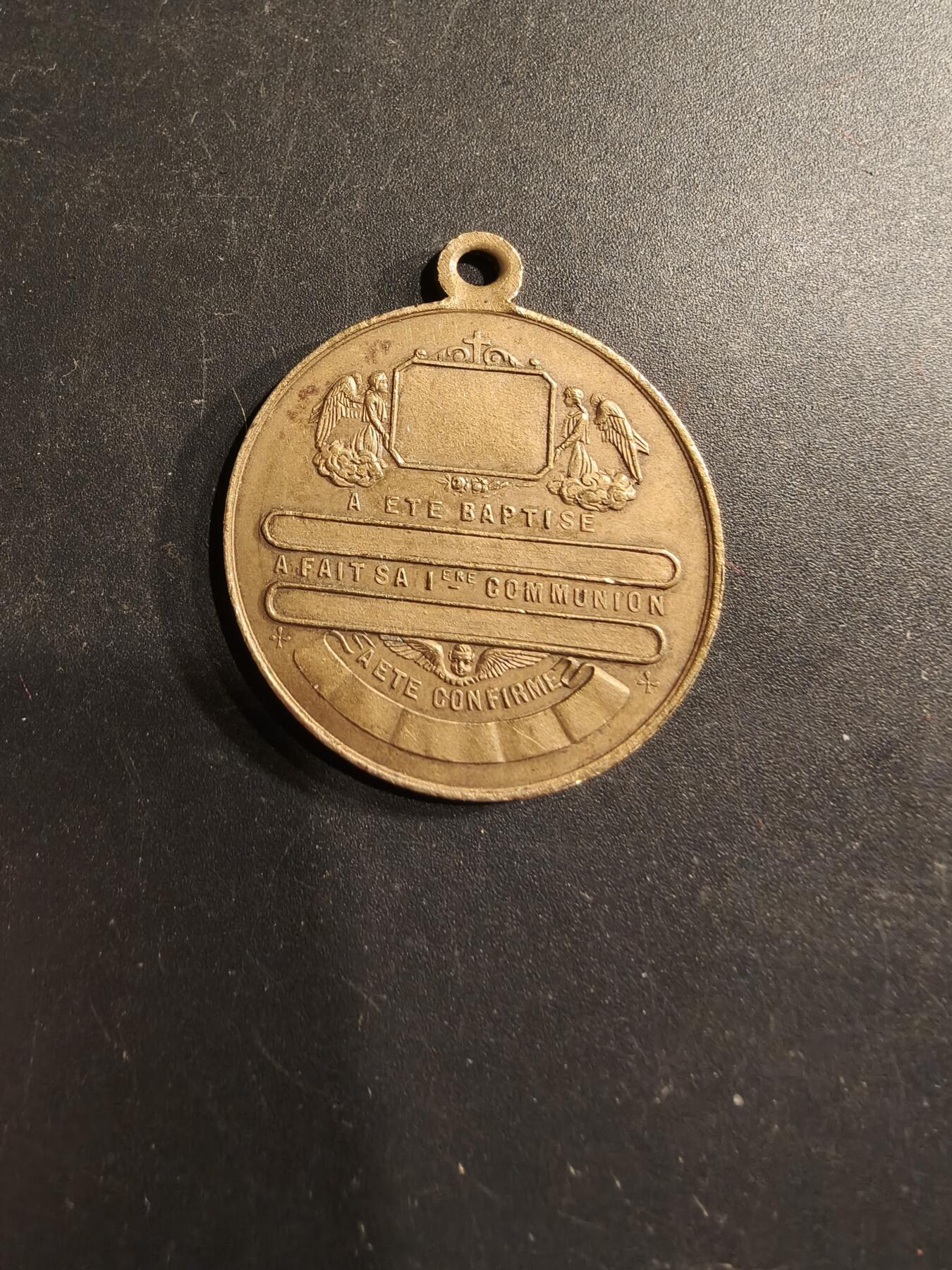 老王徽章第190期 法国天主教会纪念章