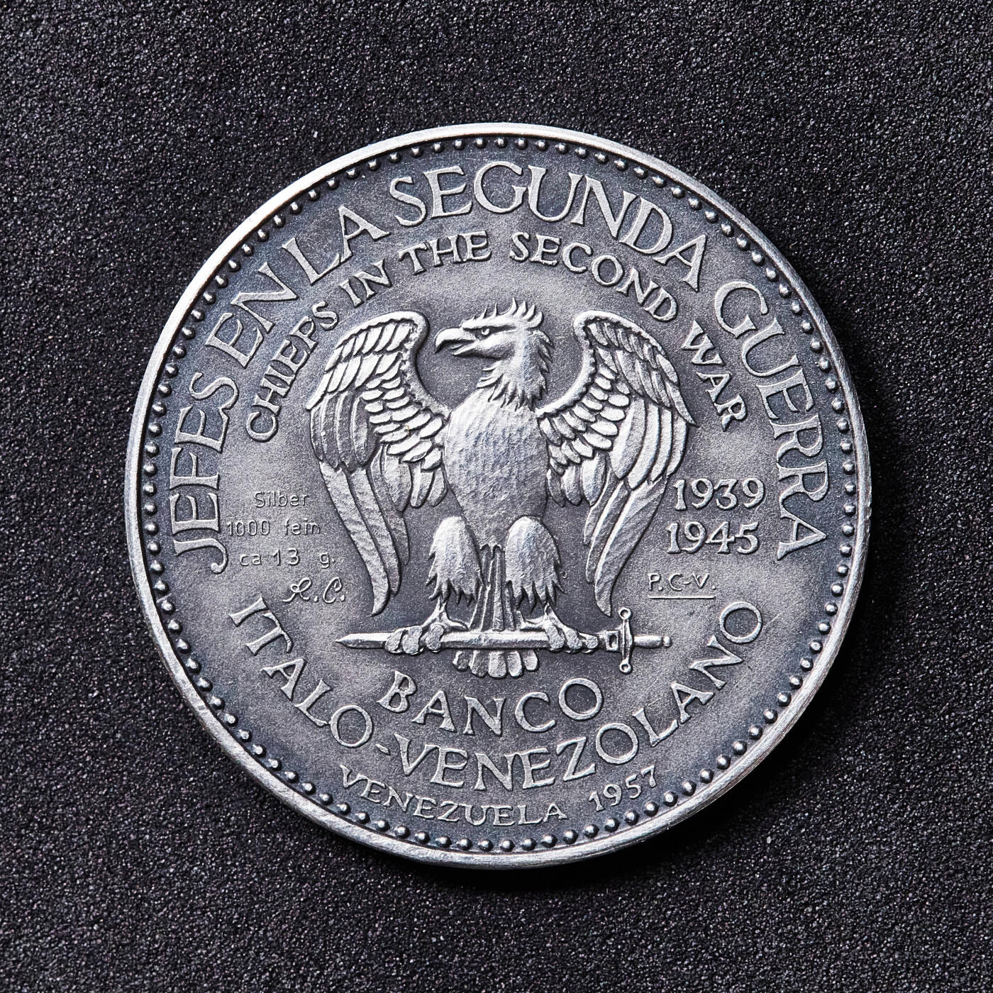 【俄甄集藏】2026年(050)04-01星期三 晚 19:30 全场包邮 委内瑞拉1957年意委银行出品二战名将系列-埃尔温·隆美尔复古银章，直径：30mm，重量：13克，950银，十分稀少的品种