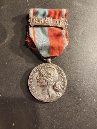 老王徽章第190期 - 法国银级音乐联合会纪念章    带法国音乐协会联合会勋条