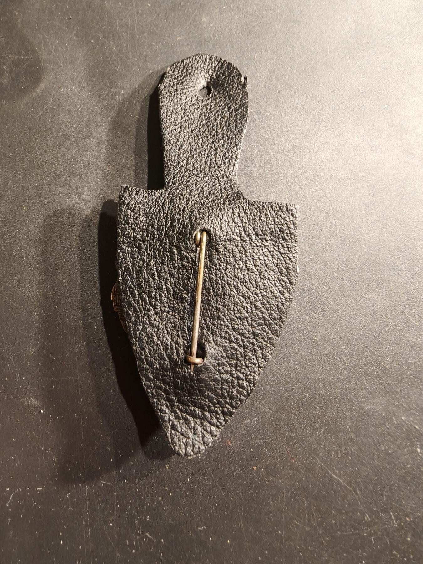 老王徽章第190期 法国陆军第405防空炮兵团证章