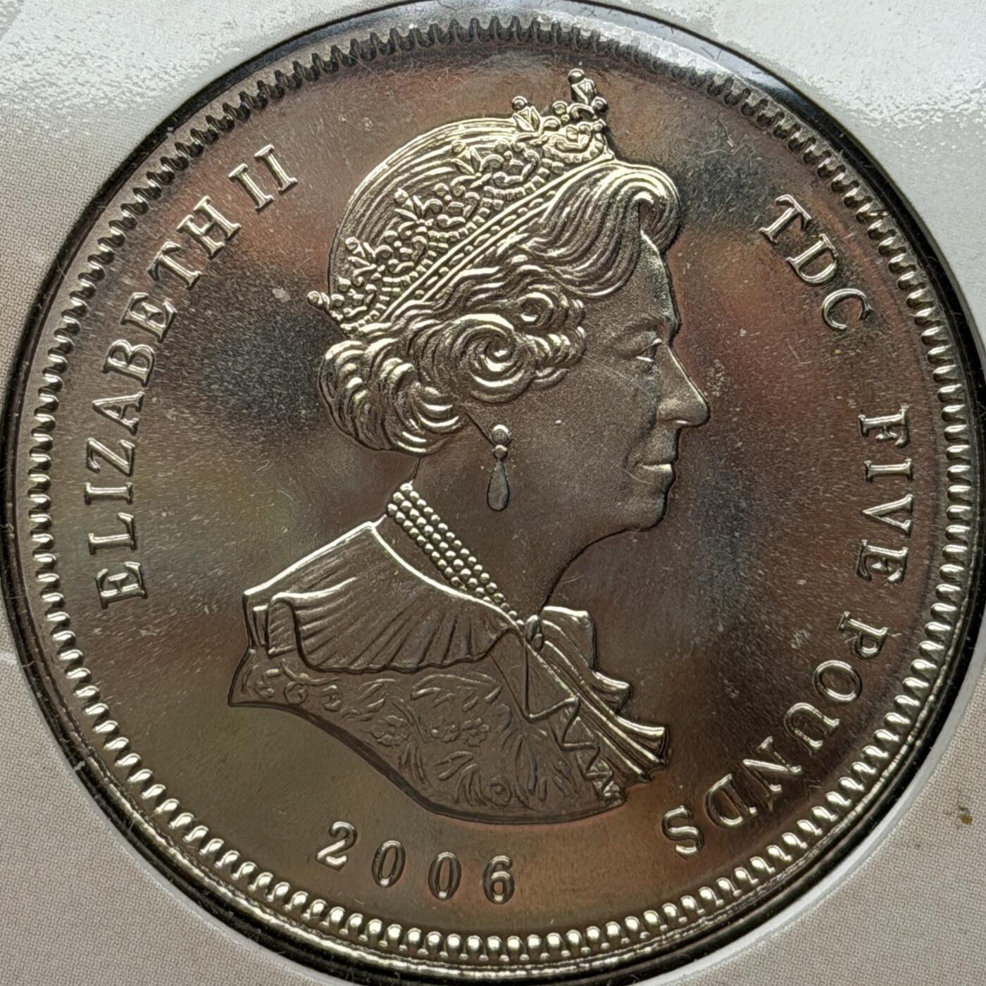 ＜星葵🌻钱币社＞第72期·东奔西走的硬币·3月31日发货 〈邮币封〉特里斯坦·达库尼亚2006年女王80岁生日5镑克朗型纪念币