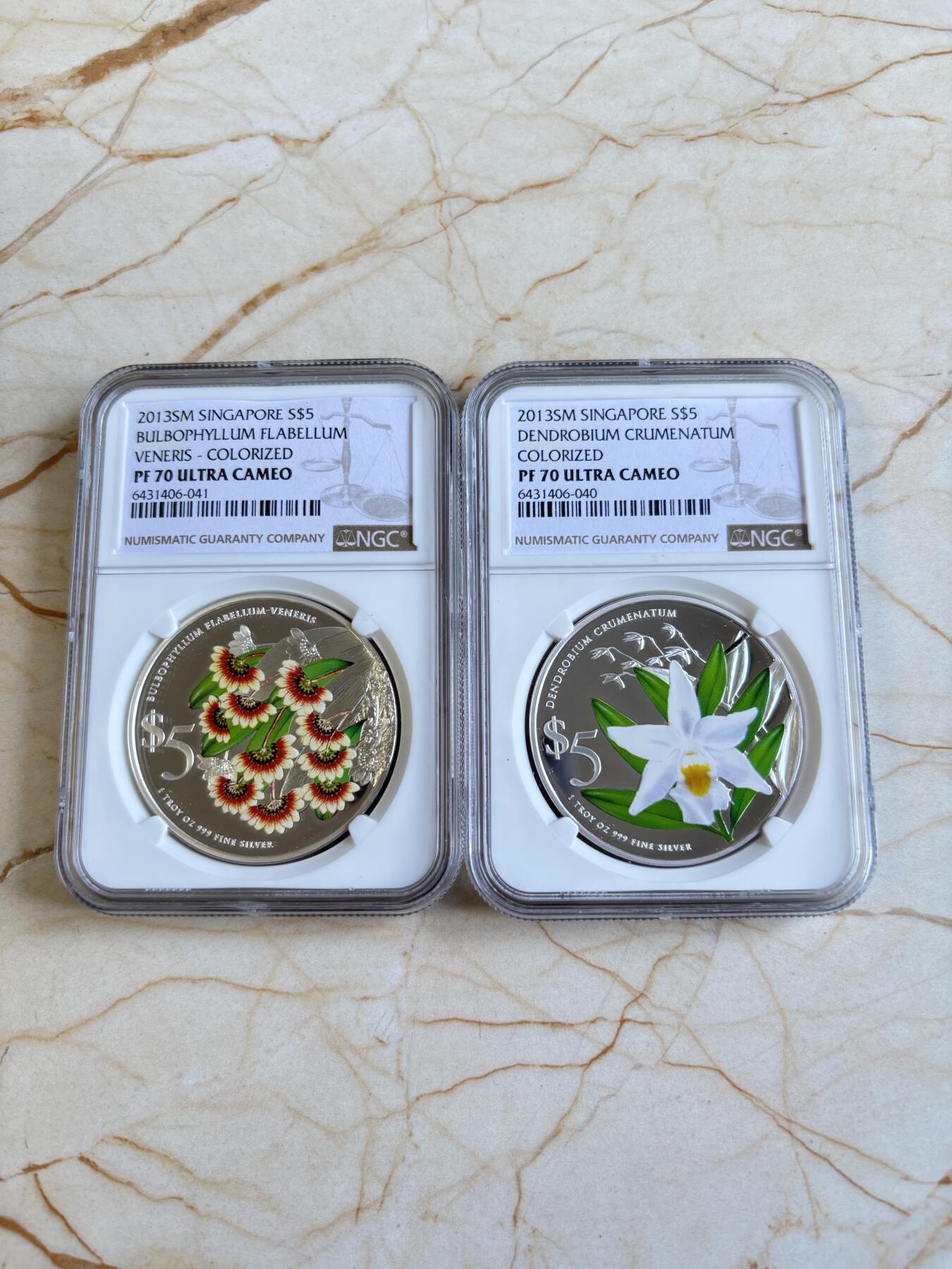 第194期拍卖 新加坡2013年花卉系列彩色1盎司纪念银币2枚套NGC-PF70,999银，1盎司*2