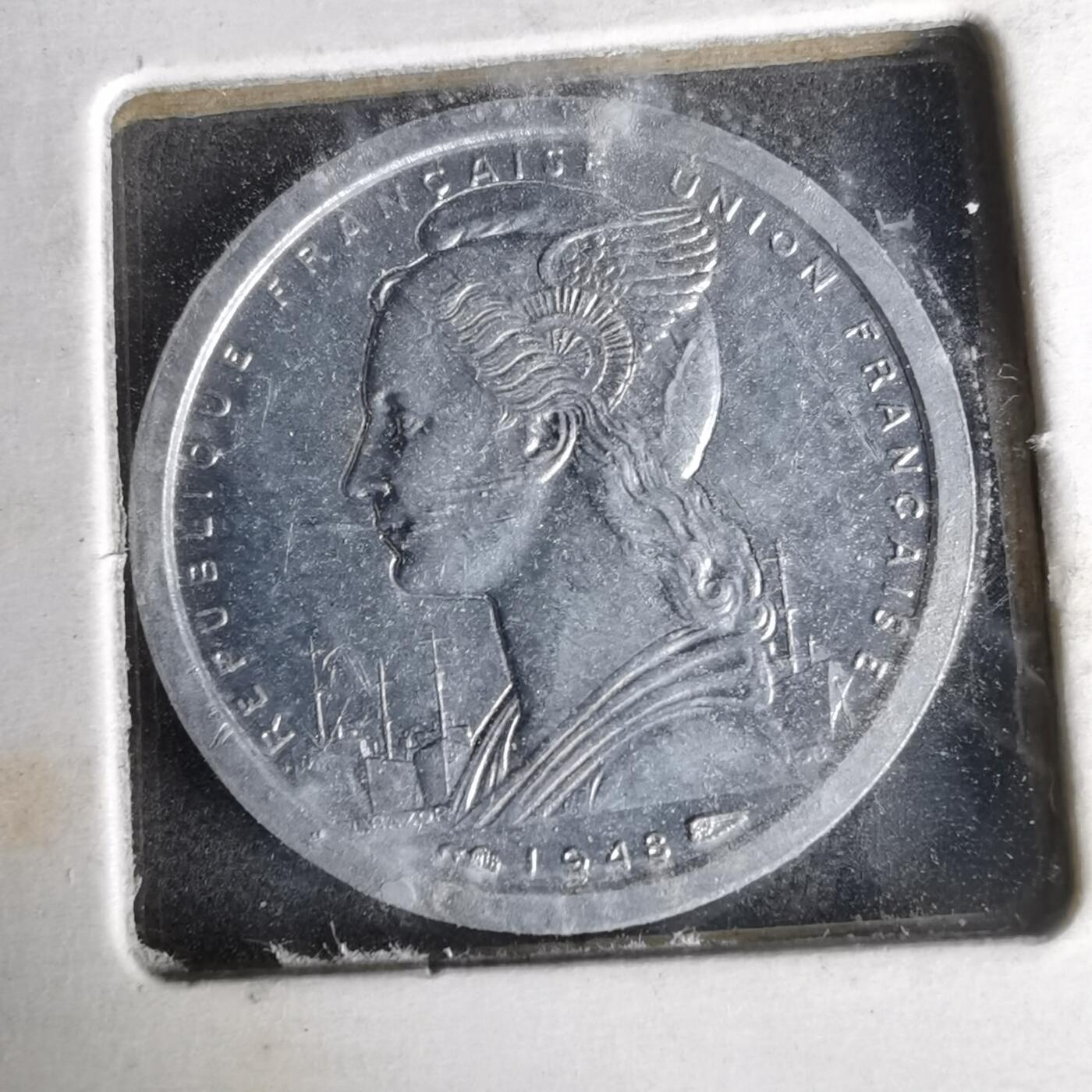 沼泽如烟--第1037场 法属留尼旺1948年1法郎