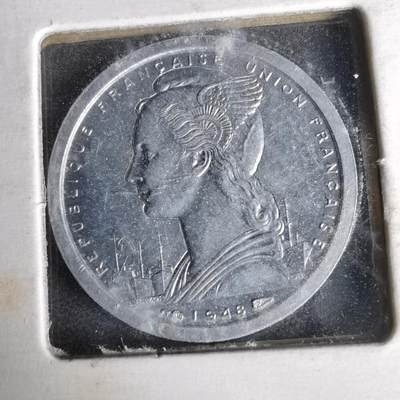 沼泽如烟--第1037场 - 法属留尼旺1948年1法郎