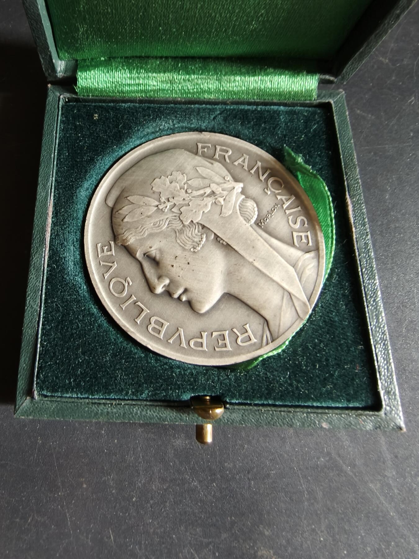 老王徽章第190期