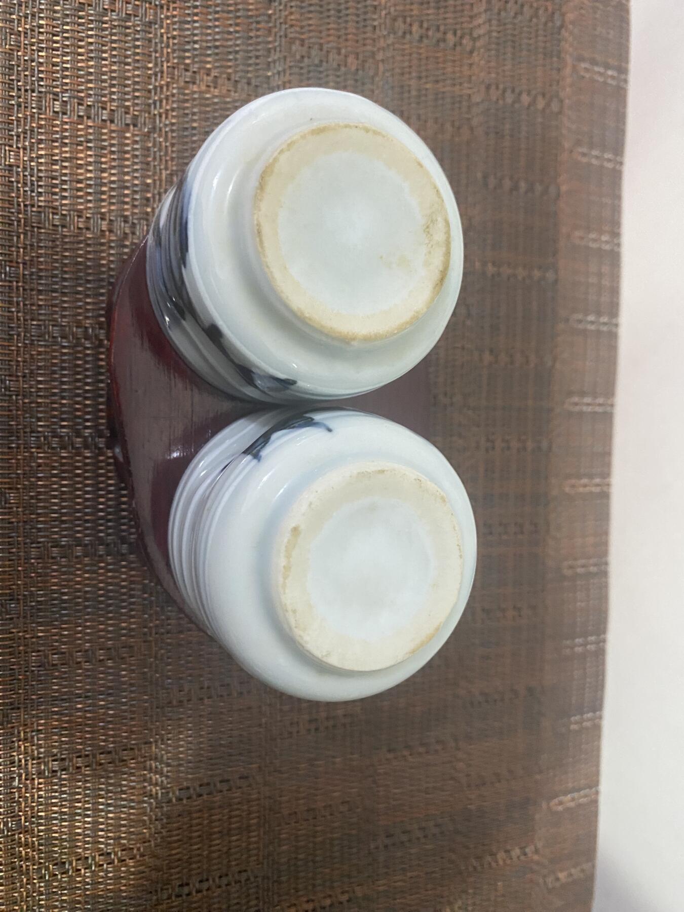 江南站杂件场 杯子两个，年代不详