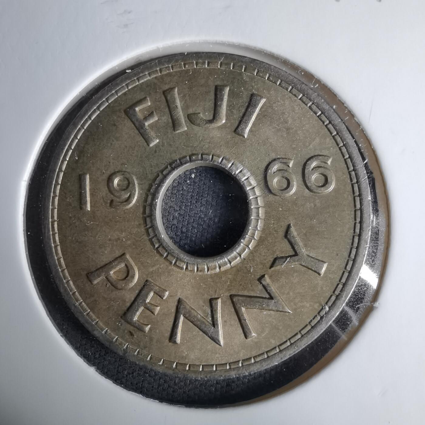 沼泽如烟--第1037场 斐济1966年1便士