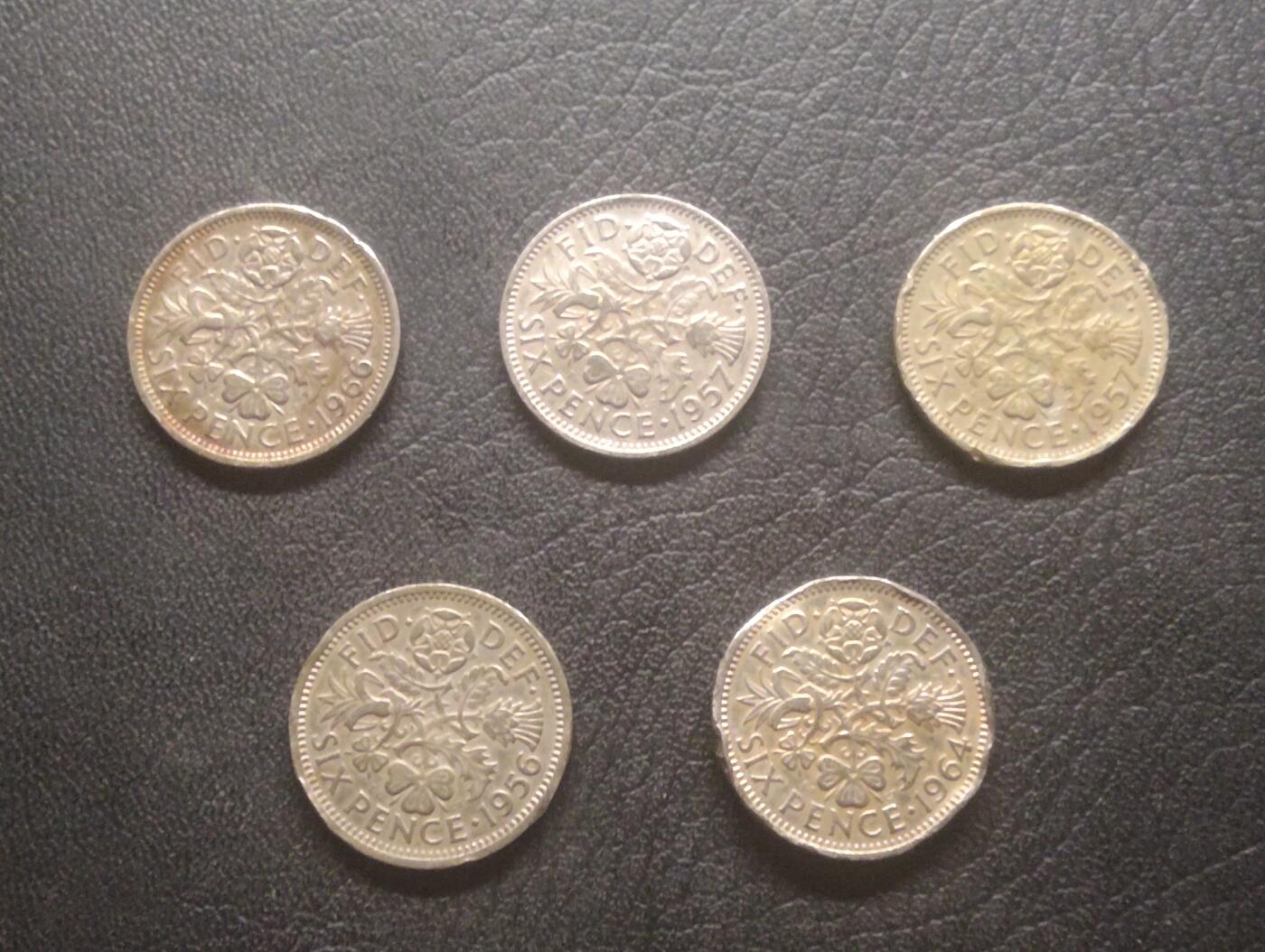 荟藏特别场次第十三期——“社长的硬币堆 精品场次” 英国6便士批量五个