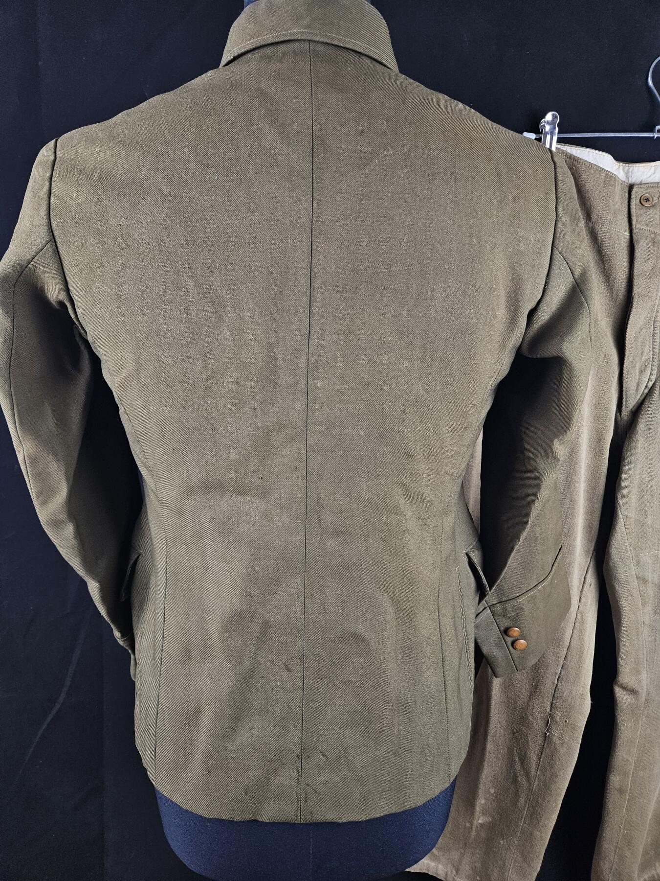 0元起拍勋章 第343期 咸鱼国勋章拍卖专场 4月1日（周三）下午6：00开始 日本战时 国民服一套 领围39 胸围95 肩宽42 衣长63 袖长54 腰围86 裤长95