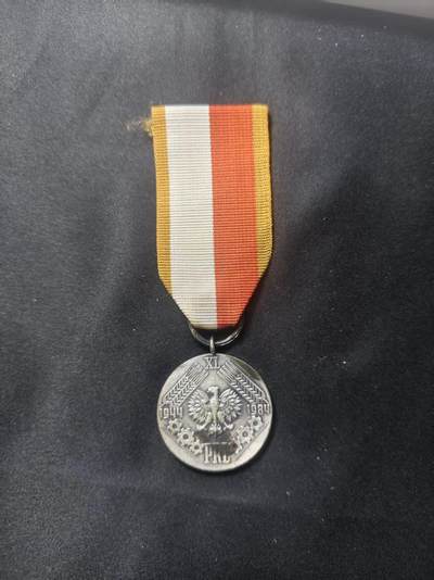 云宸嘉赏-勋臻文献佳藏优品精选场次（低佣 转发佣金红包） - 波兰人民共和国建国四十周年奖章 