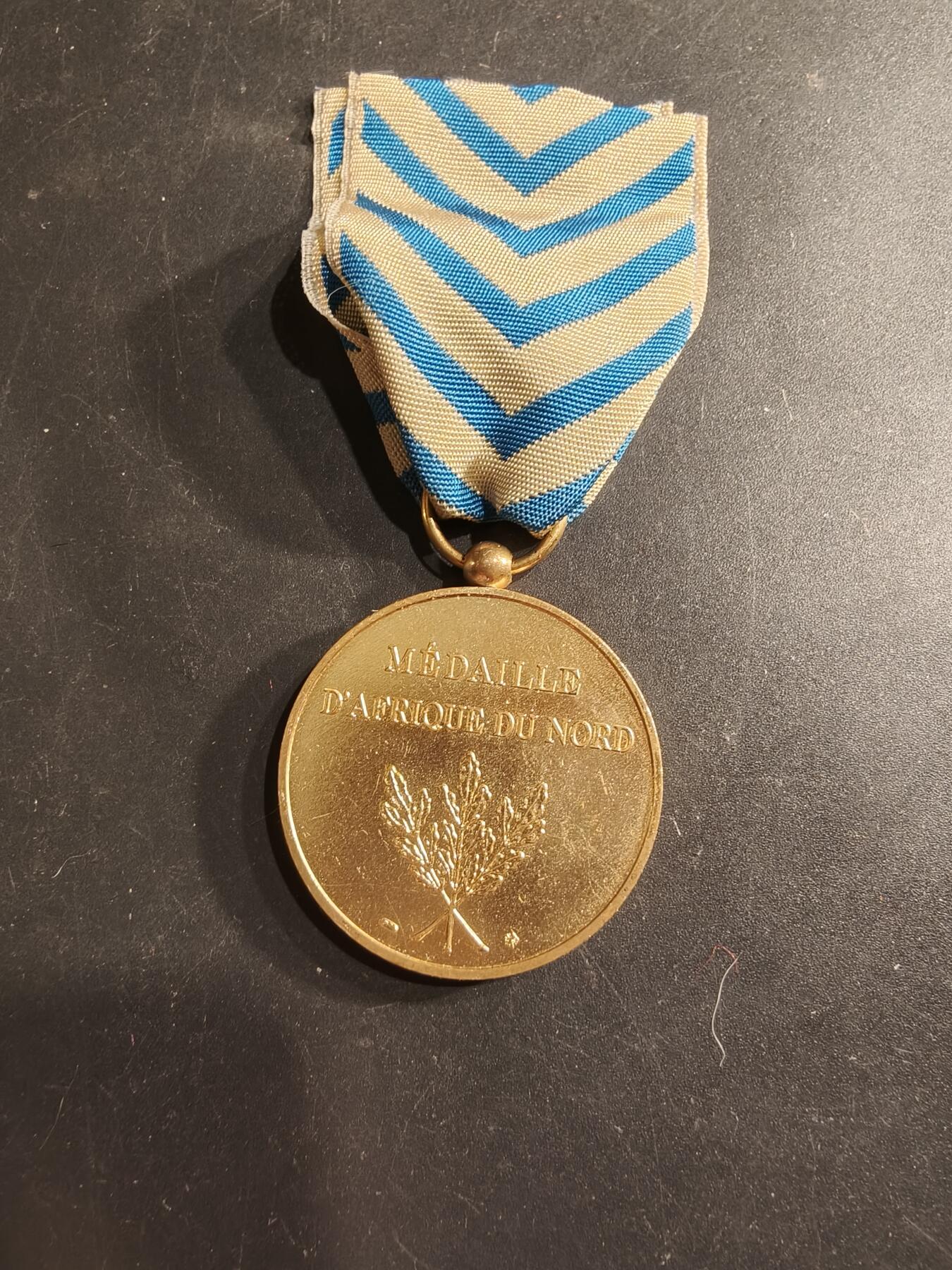 老王徽章第190期 法国北非战役奖章