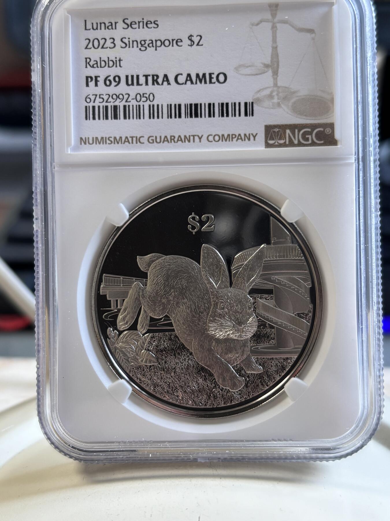 第194期拍卖 新加坡2023年十二生肖兔年铜镍纪念币NGC-PF69无盒证书