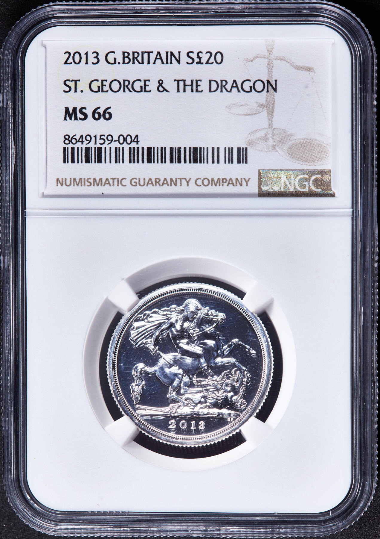 【俄甄集藏】2026年(050)04-01星期三 晚 19:30 全场包邮 英国2013年圣乔治屠龙20镑马剑银币，NGC MS66，重15.71克，999银，发行量248376枚