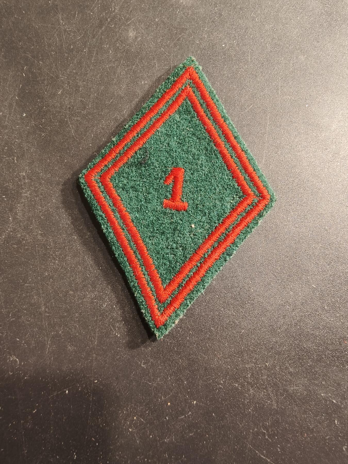 老王徽章第190期 法国陆军第1运输团臂章