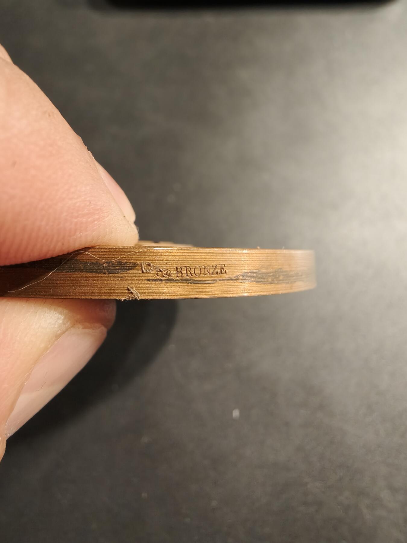 老王徽章第190期 法国莫尔豪斯市体育协会大铜章    直径70mm    重量148.6g