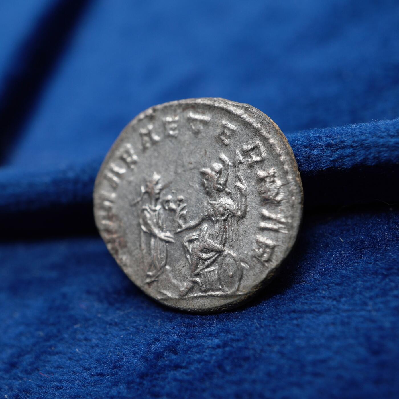 琋语集藏2026年04月欧洲古典打制币拍卖 古罗马帝国-皇后萨洛尼娜1安敦尼安洗银币