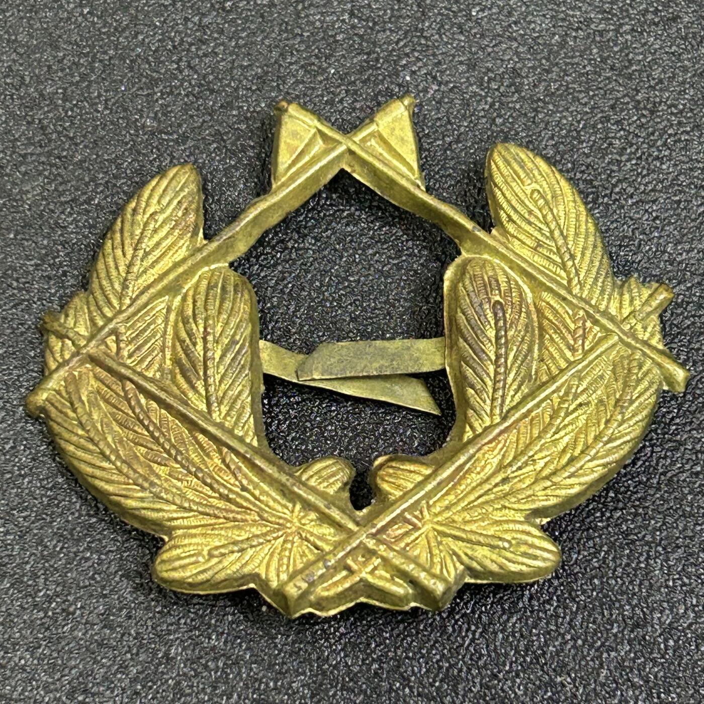 西秦中古拍卖第八十二期  不忘历史•抗战收藏 日本消防早期大帽徽