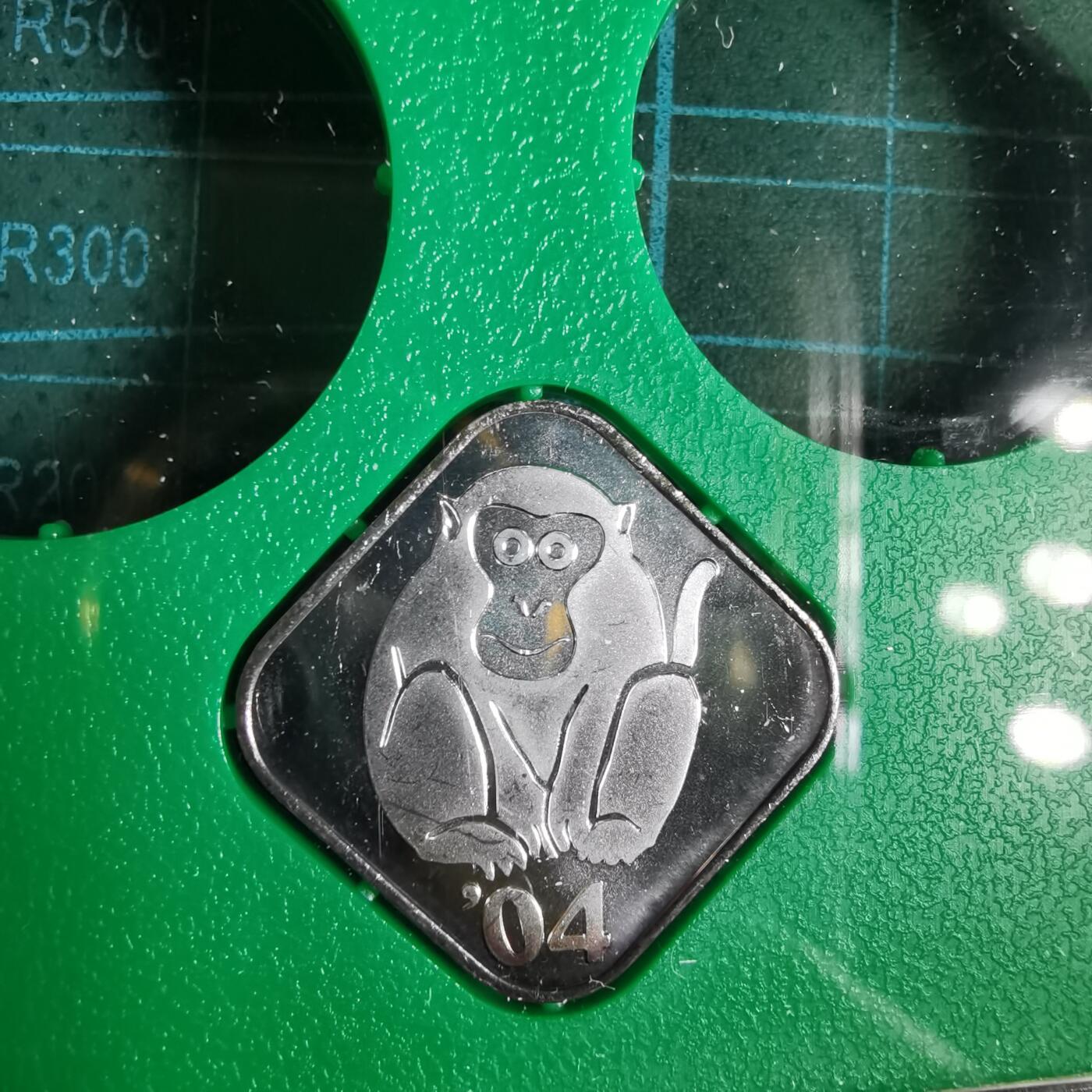 沼泽如烟--第1034场 2004年生肖银章4.3克纯银带原盒