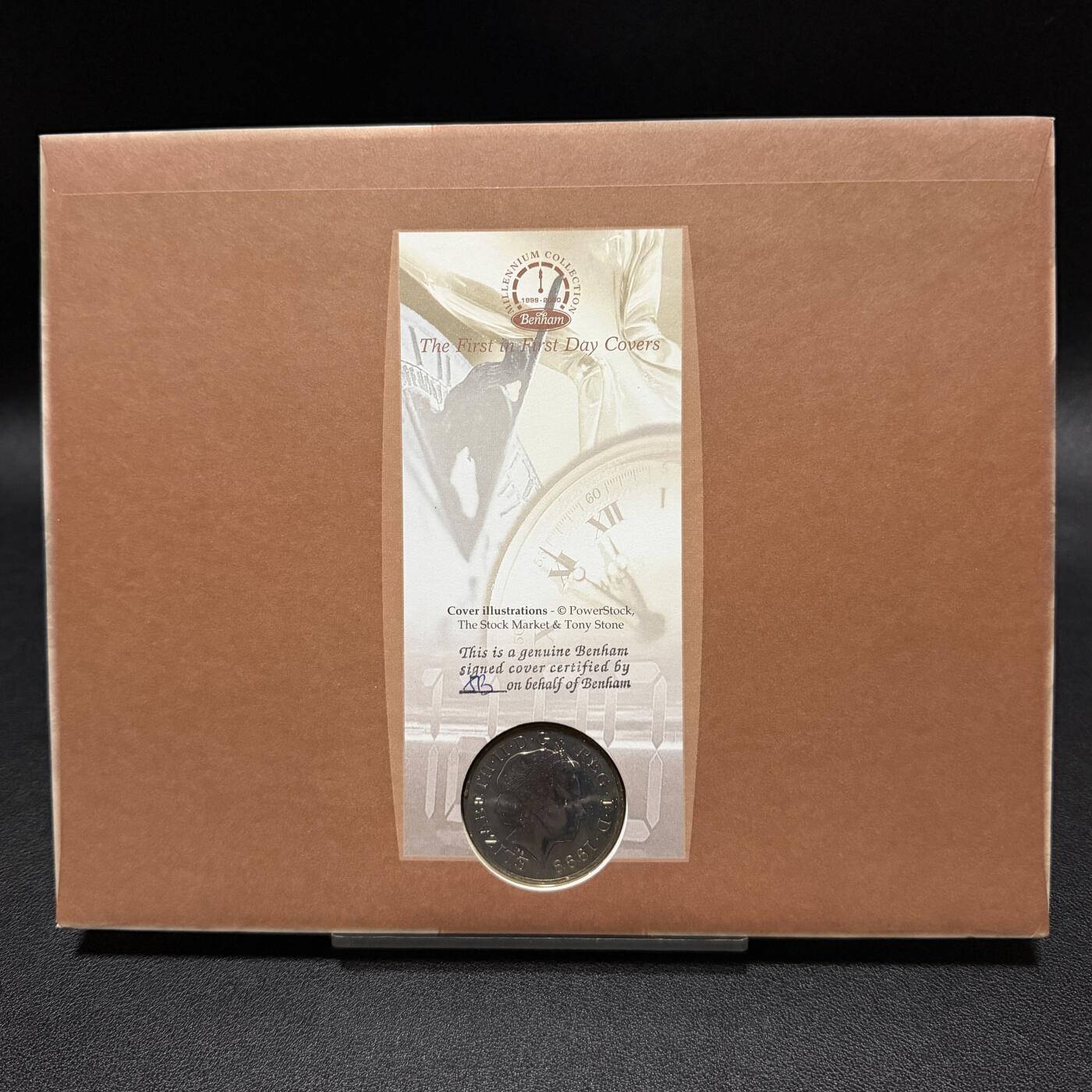 ＜星葵🌻钱币社＞第72期·东奔西走的硬币·3月31日发货 〈大型邮币封·签名版〉英国1999年千禧年5镑克朗型纪念币