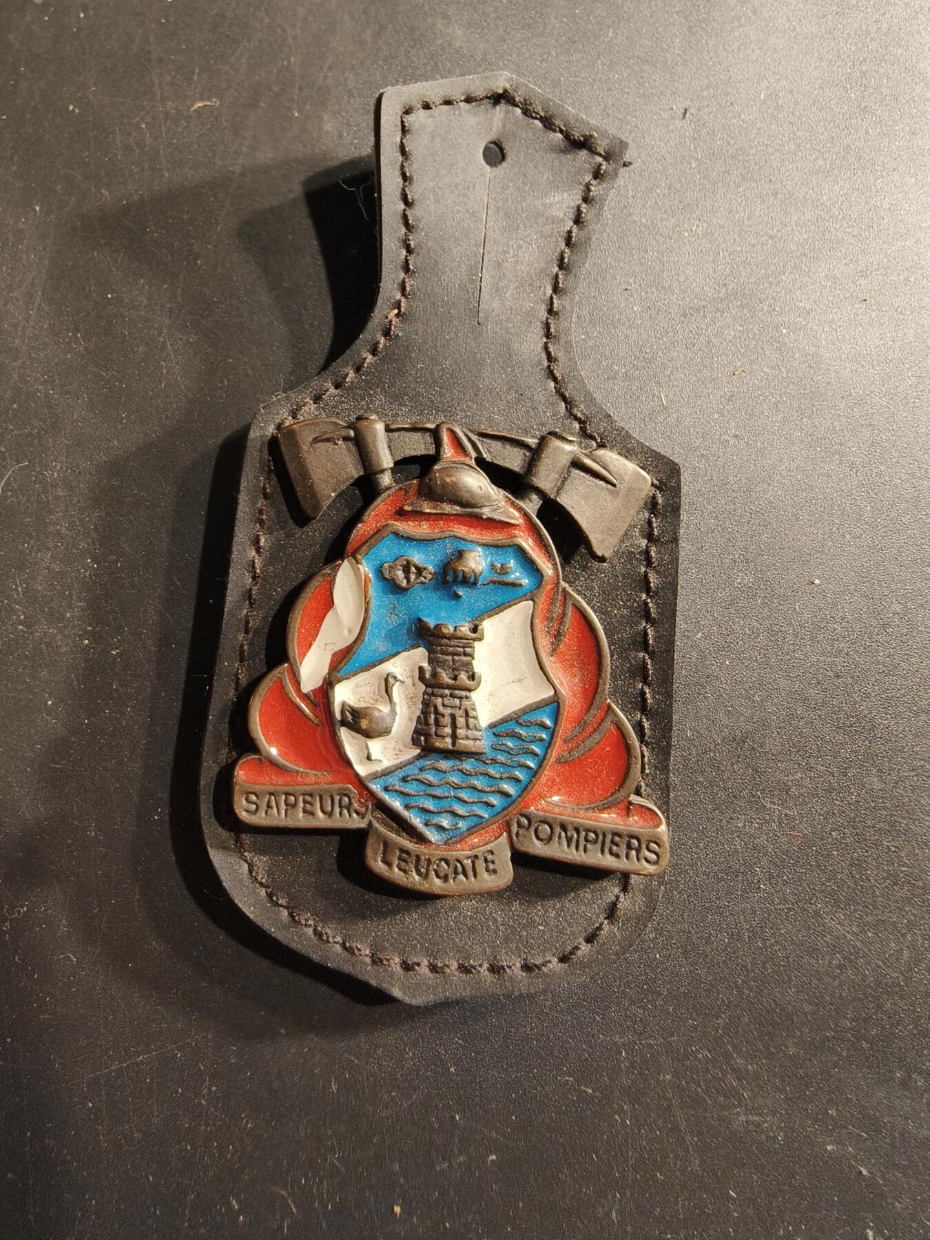 老王徽章第190期 法国勒卡特消防员证章