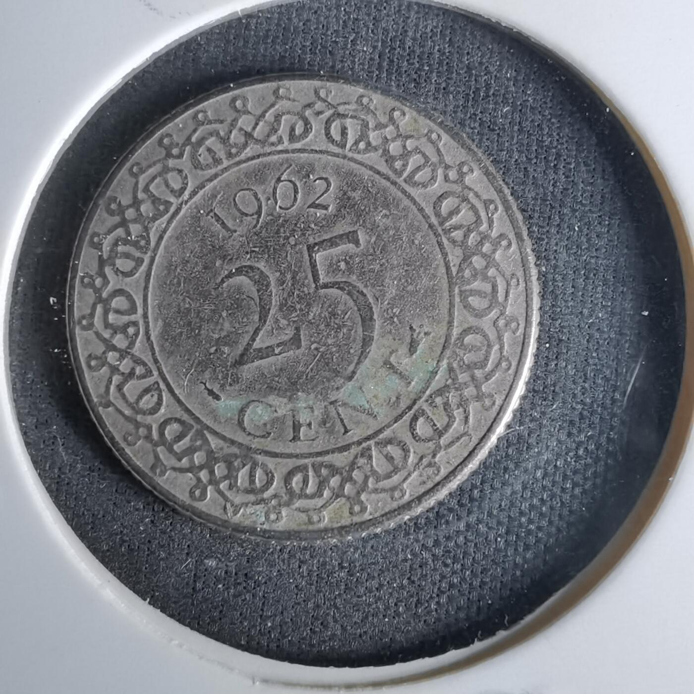 沼泽如烟--第1037场 苏里南1962年25分