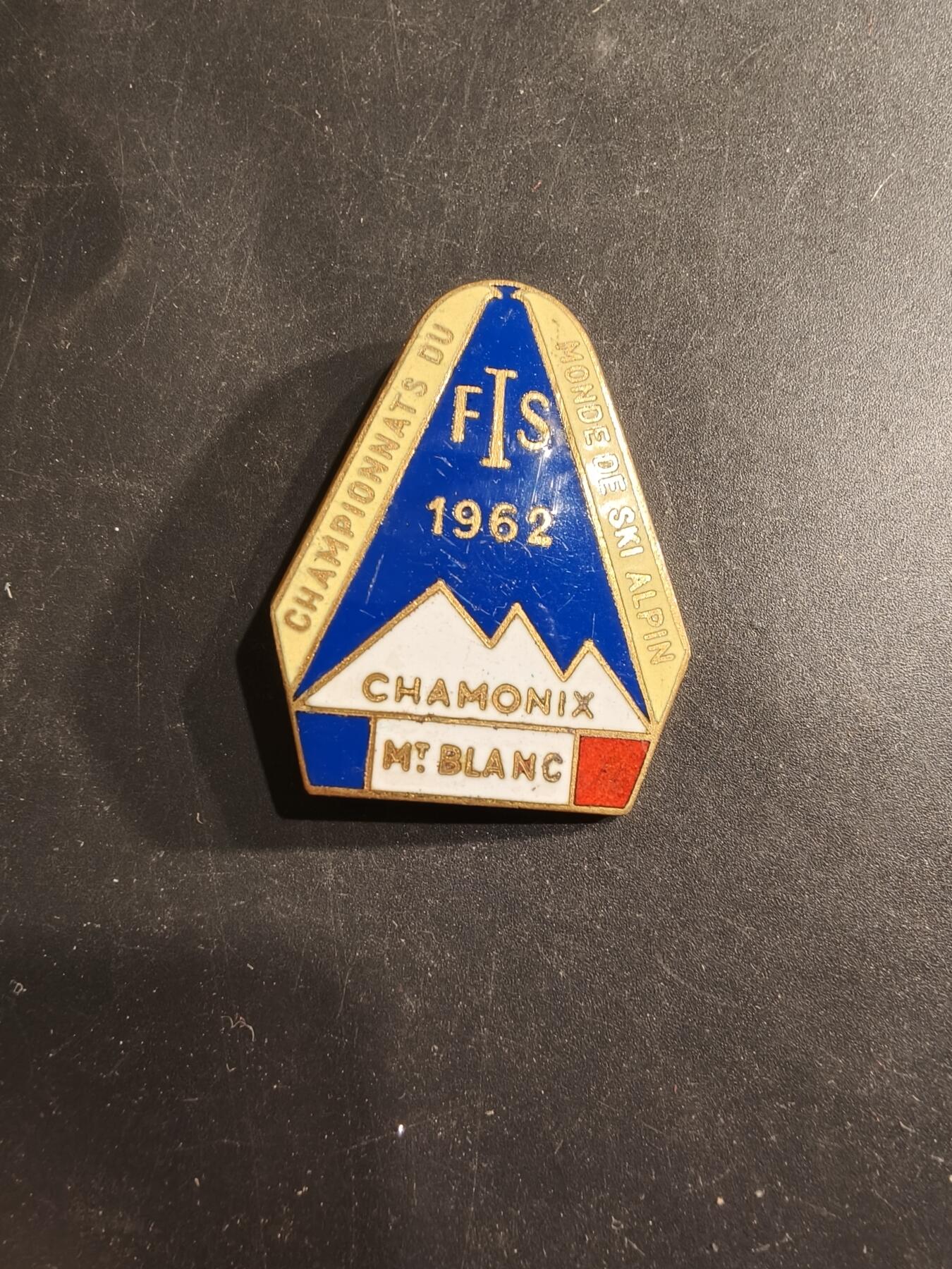 老王徽章第190期 1962年国际雪联高山滑雪世界锦标赛证章