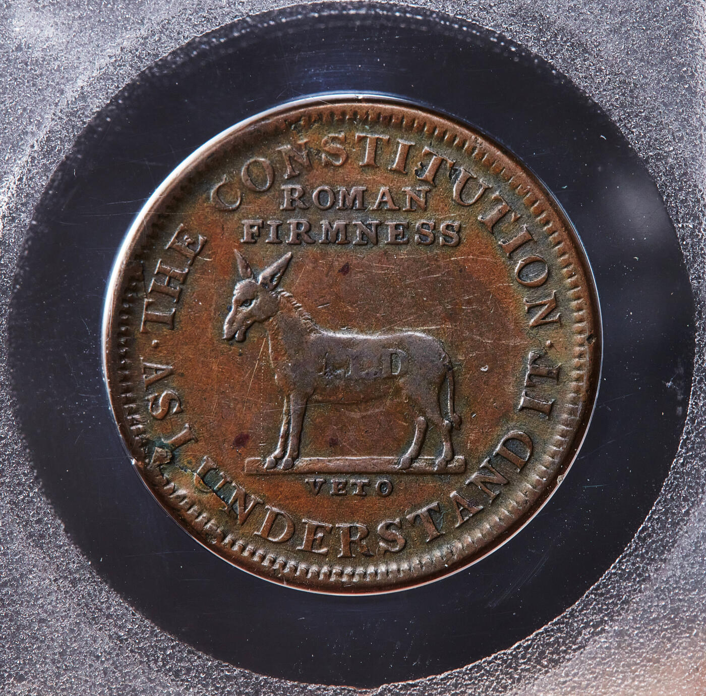 【俄甄集藏】2026年(050)04-01星期三 晚 19:30 全场包邮 美国1837年困难时期安德鲁·杰克逊VETO驴讽刺代用铜币，ACG EF40，经典品种，正面呼应杰克逊“我承担责任”的宣言，背面用驴代指替民主党滥用否决权“VETO”，讽刺杰克逊独裁倾向以及对宪法的曲解