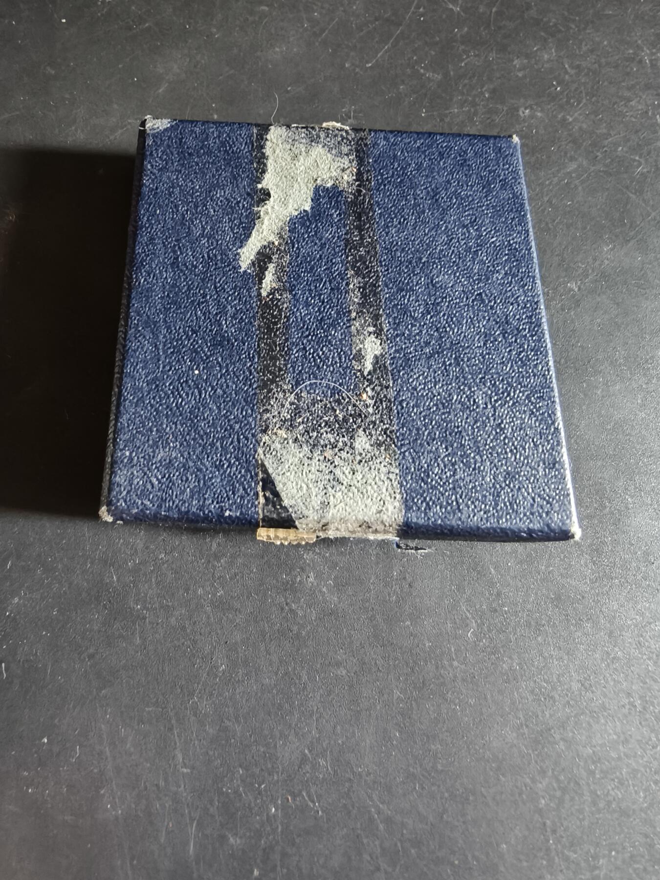 老王徽章第190期 法国磨坊主协会大铜章     原盒     直径50mm     重量71.4g