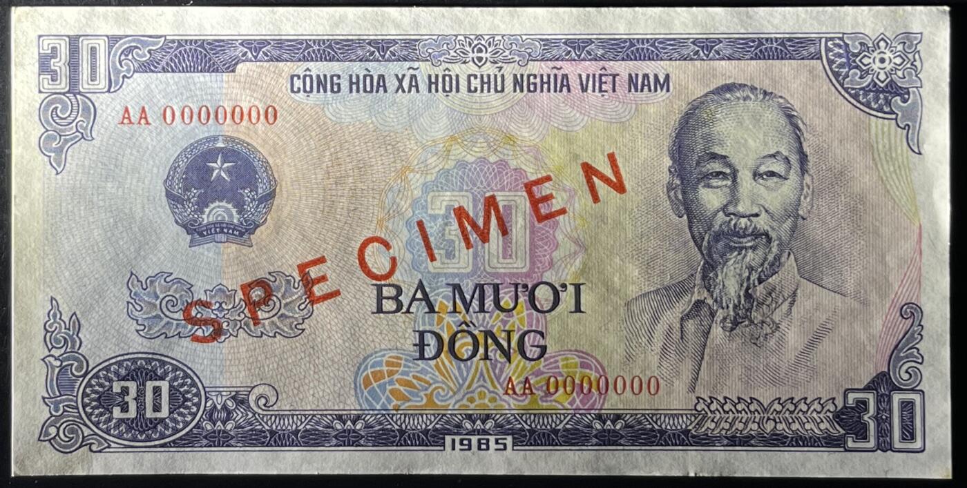 小福收藏拍卖第203期 裸钞场 本期有多张豹子号靓号 仅发行1000枚亚克力砖封蒙古20000图格里克帝国800周年纪念钞 瑞士200法郎 百慕大样钞洋葱冠全套 巴林首版大全套 卡塔尔四张套 越南 保加利亚 马其顿等多国精美纸币