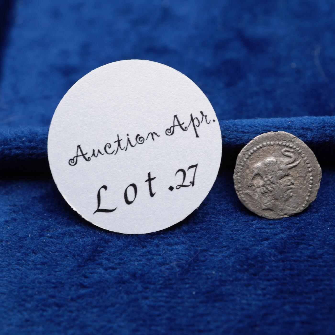 琋语集藏2026年04月欧洲古典打制币拍卖 古希腊巴克特里亚王国-德米特里乌斯一世象盔银币