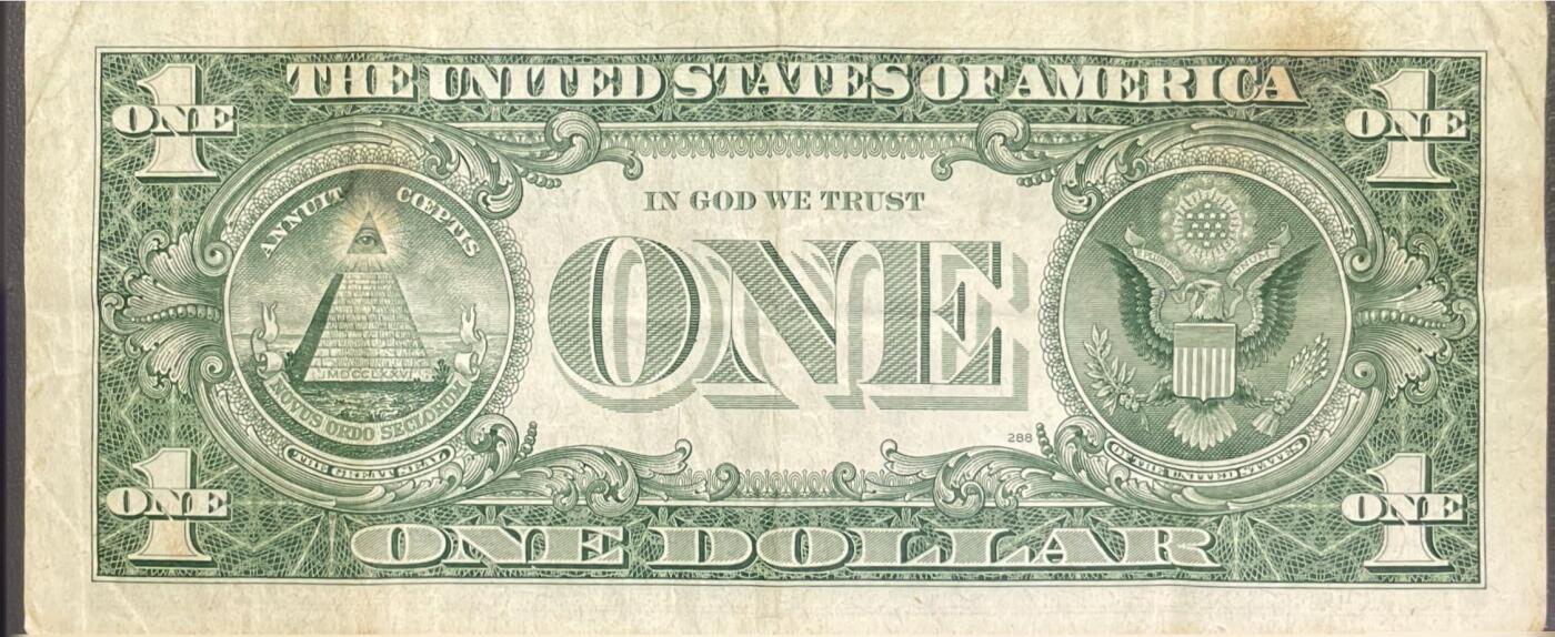 回流0328 美国1957年版1美元银券（Silver Certificate），是美国银券体系后期的经典品种，仍保留“见票即付白银”的兑付承诺