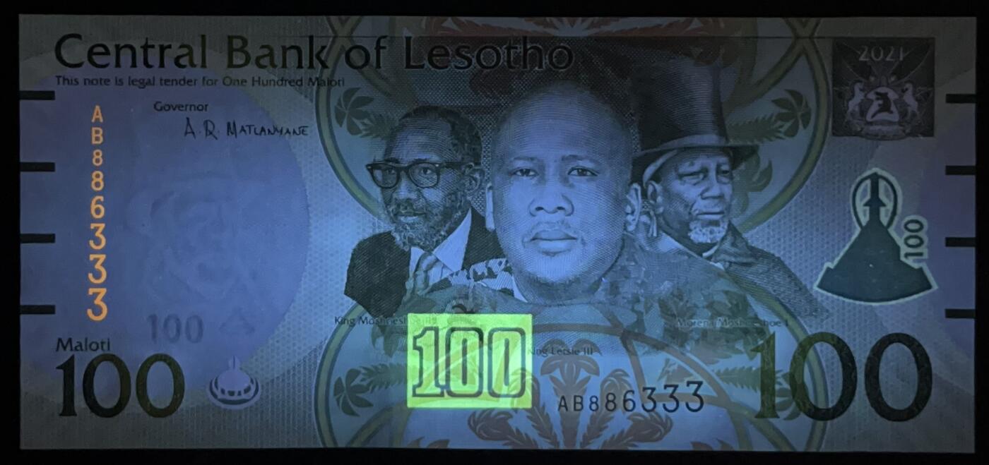 小福收藏拍卖第203期 裸钞场 本期有多张豹子号靓号 仅发行1000枚亚克力砖封蒙古20000图格里克帝国800周年纪念钞 瑞士200法郎 百慕大样钞洋葱冠全套 巴林首版大全套 卡塔尔四张套 越南 保加利亚 马其顿等多国精美纸币