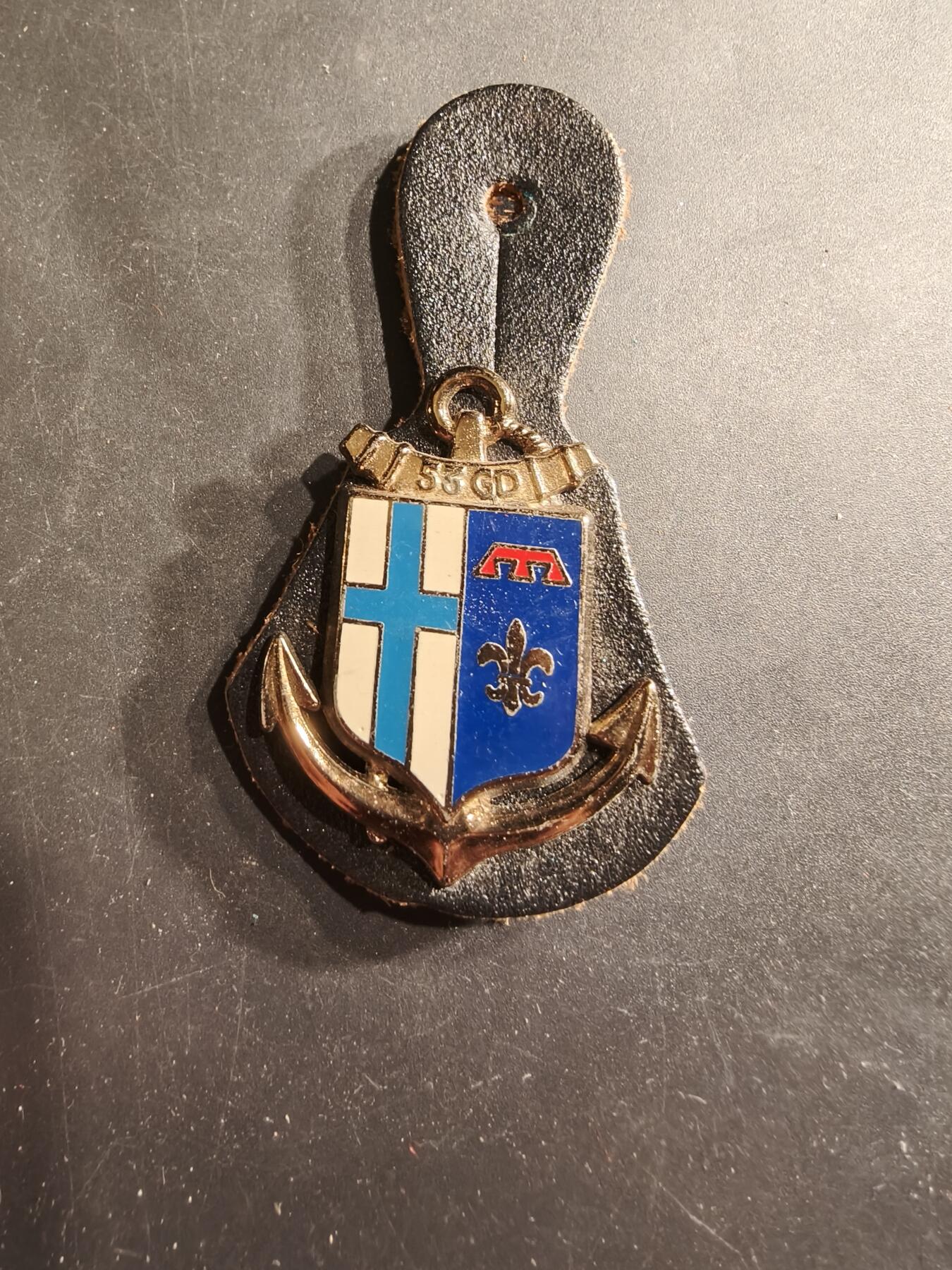 老王徽章第190期 法国海军陆战队第53师团证章     该部队在1976年改为第72海军陆战队步兵团