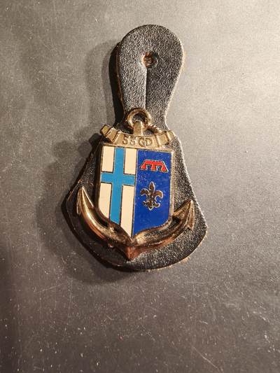 老王徽章第190期 - 法国海军陆战队第53师团证章     该部队在1976年改为第72海军陆战队步兵团