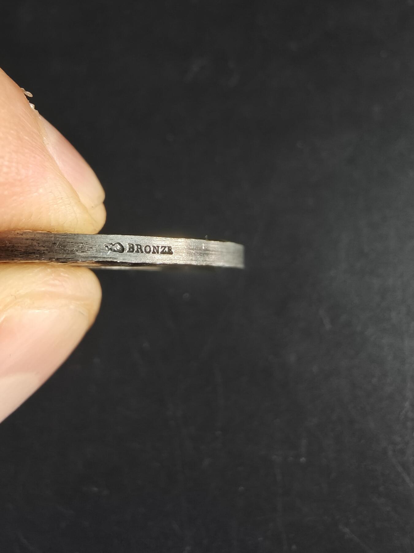 老王徽章第190期 法国农业协会镀银大铜章     原盒       四小天使      直径36mm     重量22g