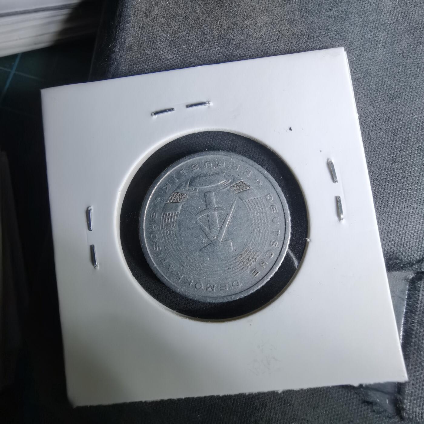 沼泽如烟--第1037场 东德1958年50芬尼