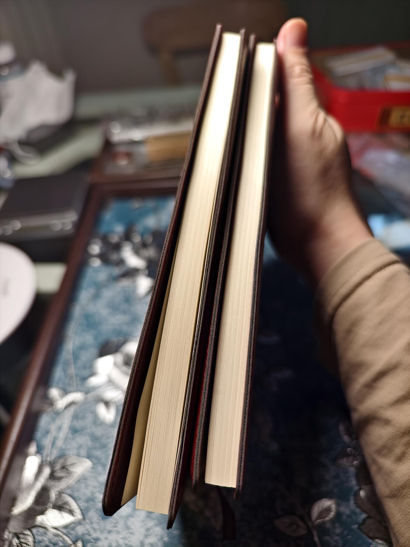 抚柳草堂-第二十期章牌钱币  奖章勋章免佣最后一期 满百包邮 放漏专场 党员学习笔记本 两本 中国城市建设研究院 尺寸是a5 内横格厚重 全新库存软皮质感好