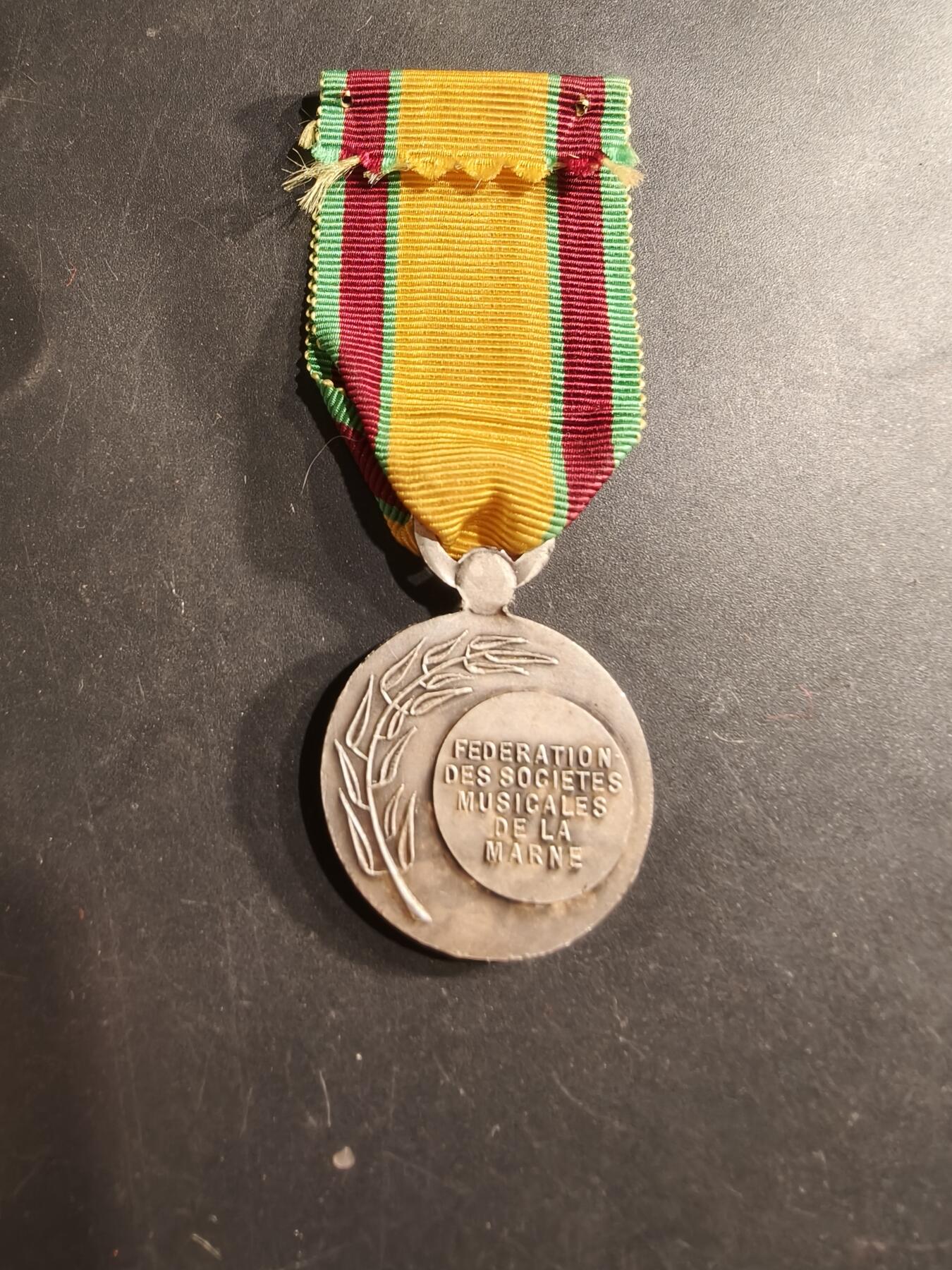 老王徽章第190期 法国马恩省音乐联合会纪念章