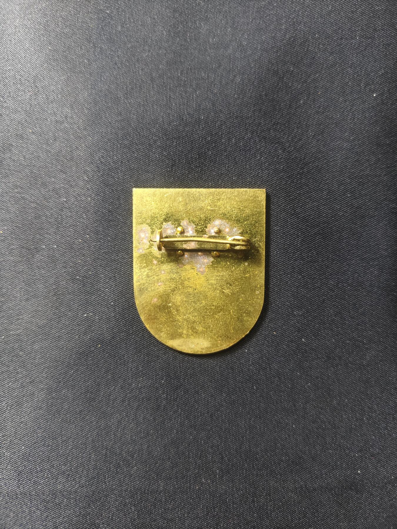 云宸嘉赏-勋臻文献佳藏优品精选场次（低佣 转发佣金红包） 民主德国民防部 “最佳民防人员” 奖章 早期版本 