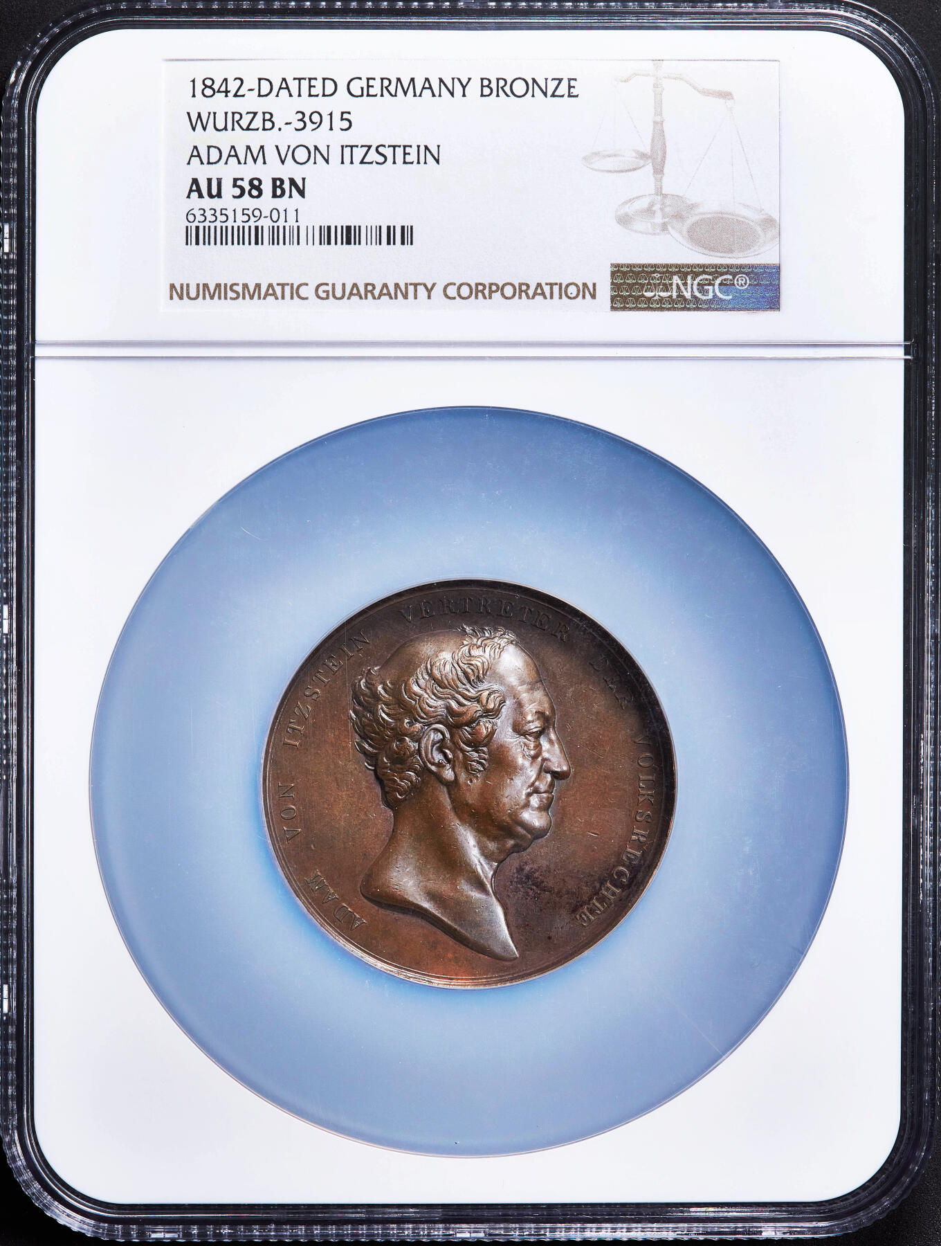 【俄甄集藏】2026年(050)04-01星期三 晚 19:30 全场包邮 德国1842年纪念巴登自由派政治家亚当·冯·伊茨施泰因大铜章，NGC AU58，巧克力包浆，高浮雕，设计精美，少见品种，雕刻家卡尔·克里斯蒂安·施韦特作品，直径：55mm