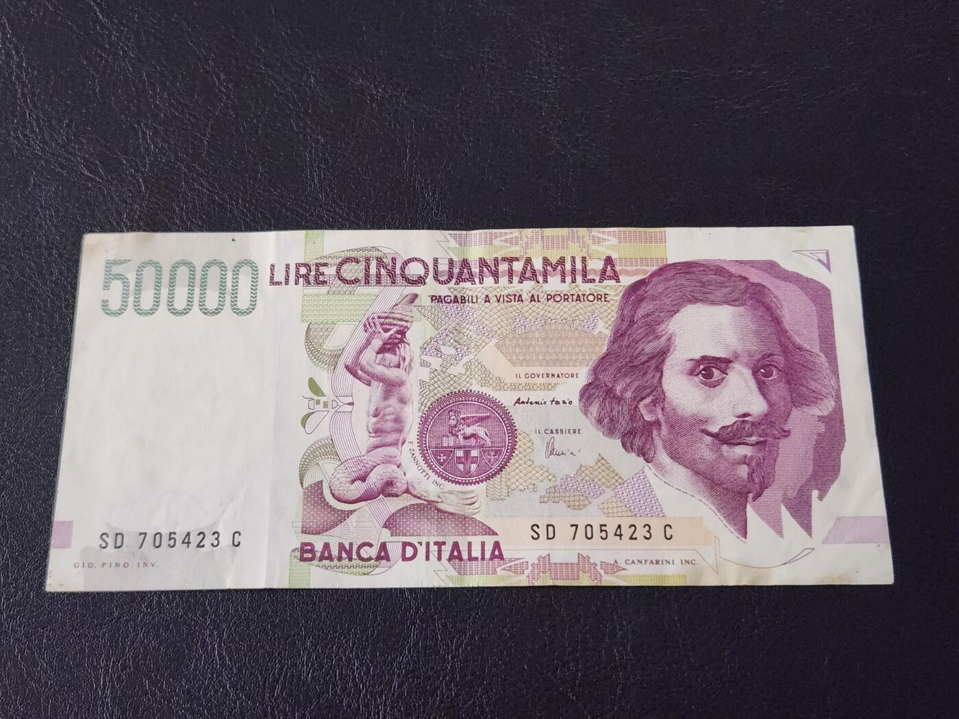 3月28号晚上8点 外国纸币自动截拍第47场 意大利50000极美品