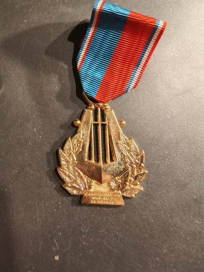 老王徽章第190期 - 法国金级音乐协会奖章